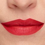 younique-sizzling-splash-liquid-lipstick